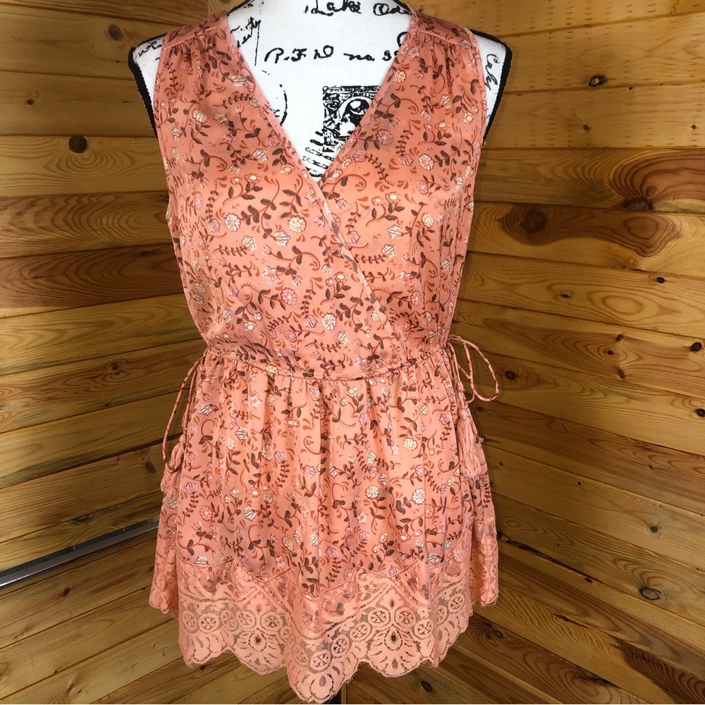 Lauren Conrad Orange floral print top with cinch sides
